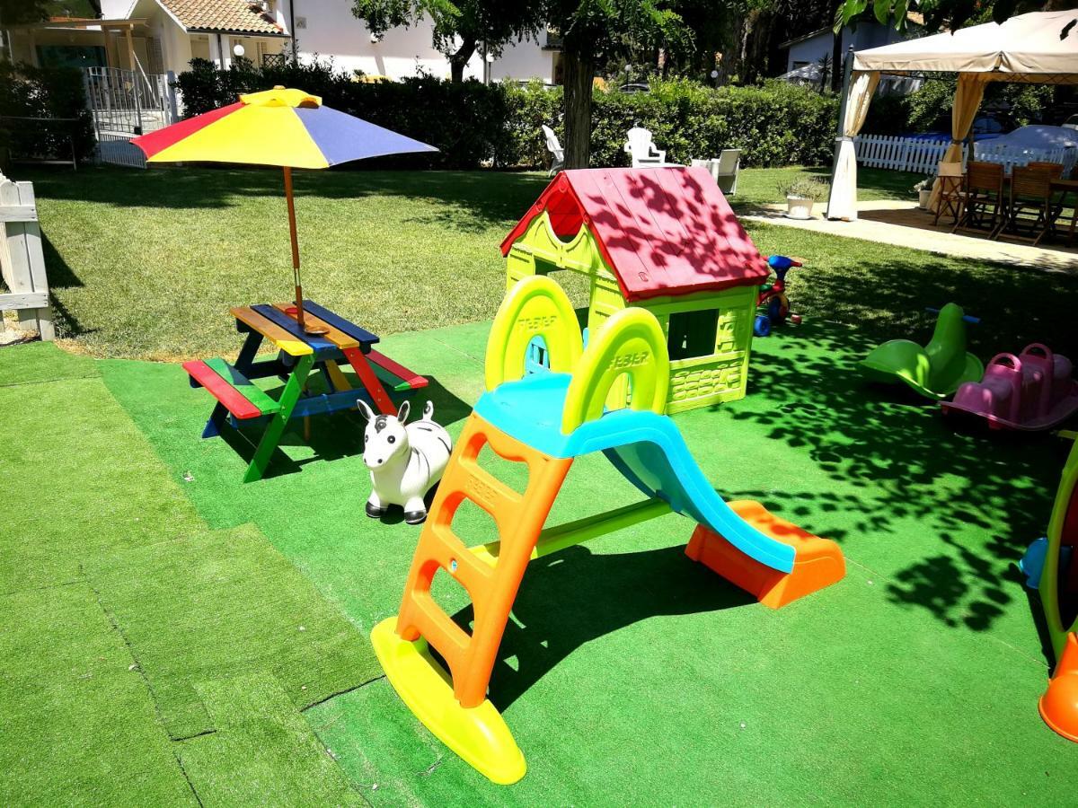 La Meria Di Maria La Terrazza Marina di Grosseto Exterior foto